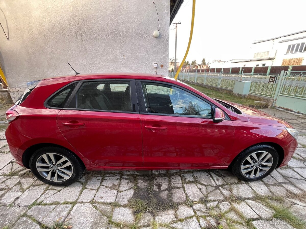 Hyundai i30, 2018, 1,0 T-GDI 88 kw, 48.549 km - 3