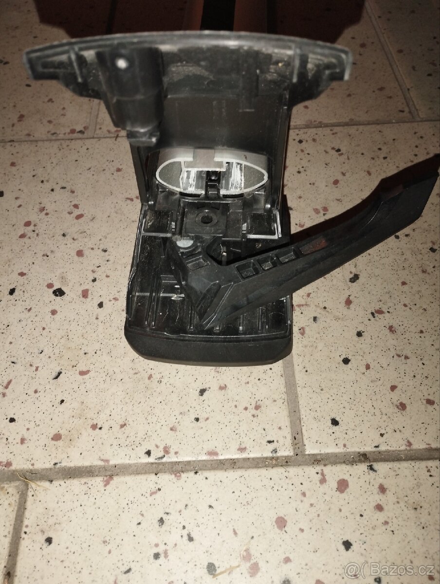 Střešní nosič Peugeot 5008 - 3