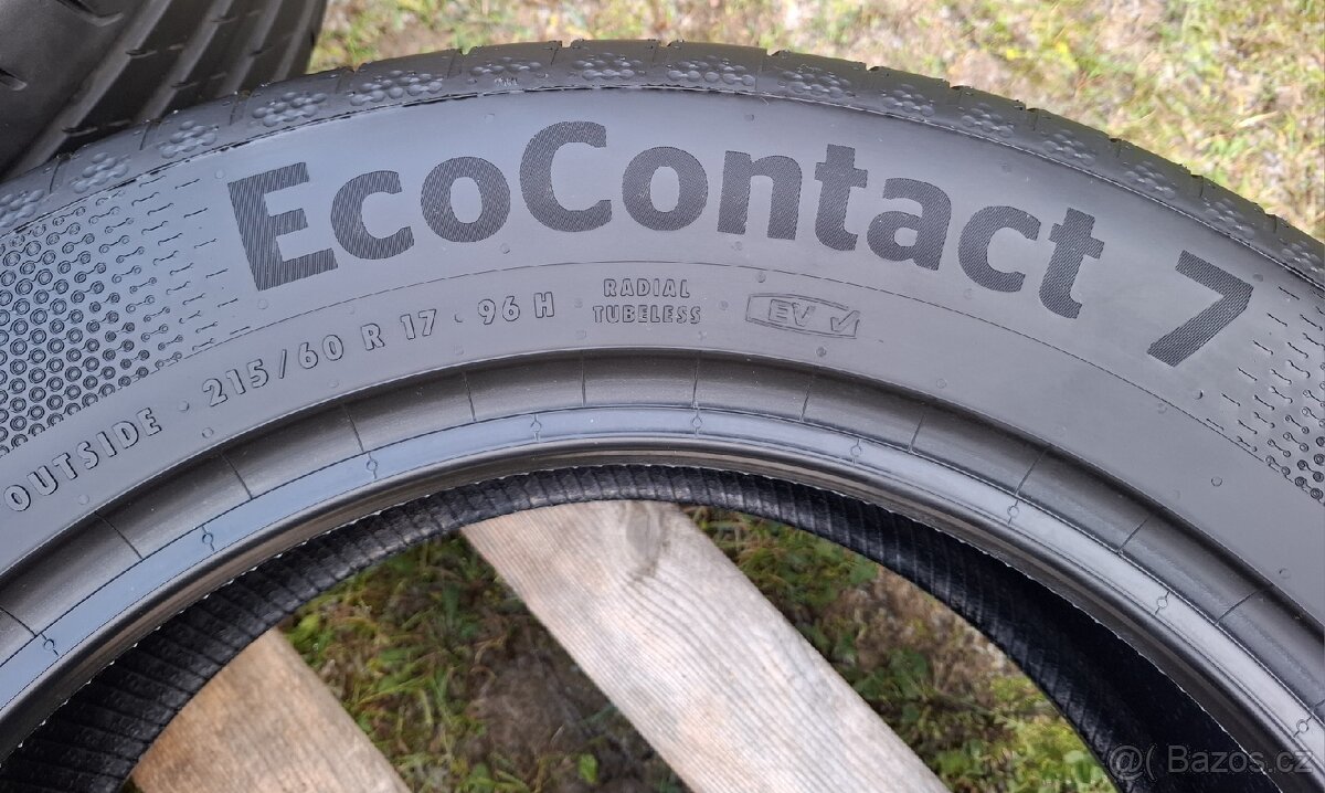 319 Zánovní sada Continental 215/60/17 - 3