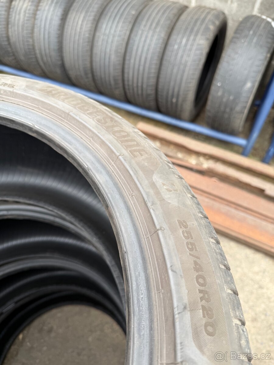 255/40r20 Bridgestone letní - 3