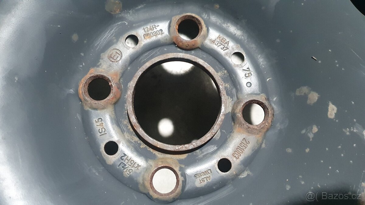 Pneu 175/65/15 - 3