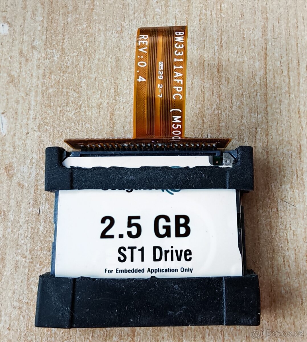 Prodám Miniaturní 1" HDD Seagate ST1 2,5 GB - 3
