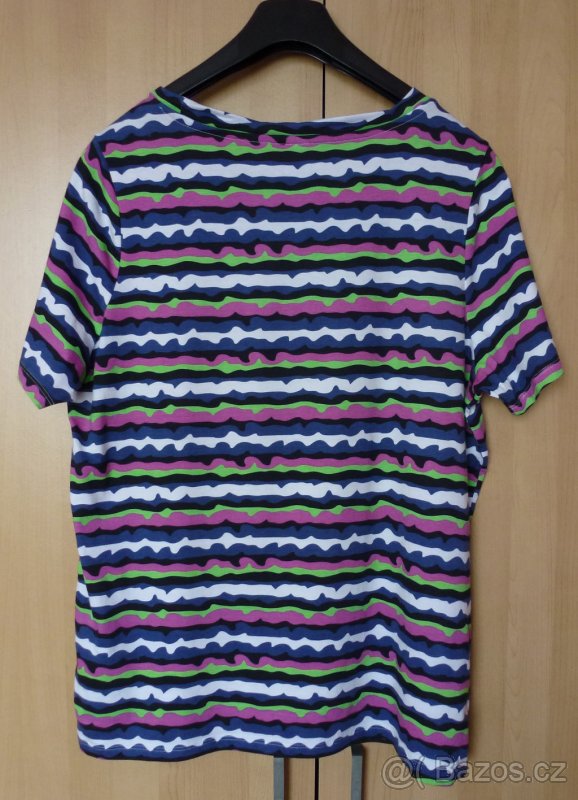 NOVÉ NÁDHERNÉ DÁMSKÉ TRIKO S PROUŽKEM DUHOVÉ zn. NEW LOOK - 3