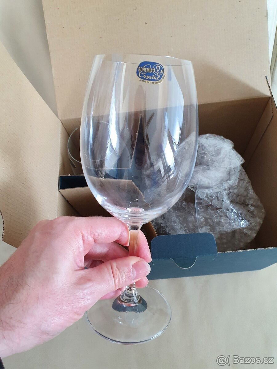 Karafa na víno a sklenice od Bohemia Crystal - 3