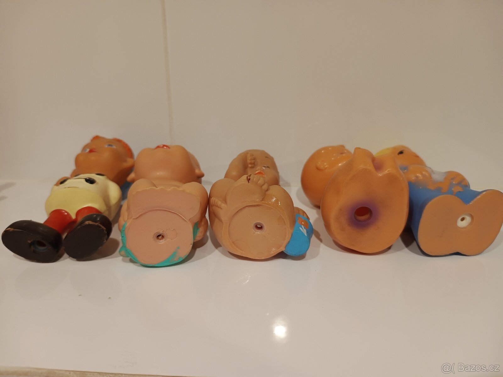 Pískací panenky, gumové hračky - 3