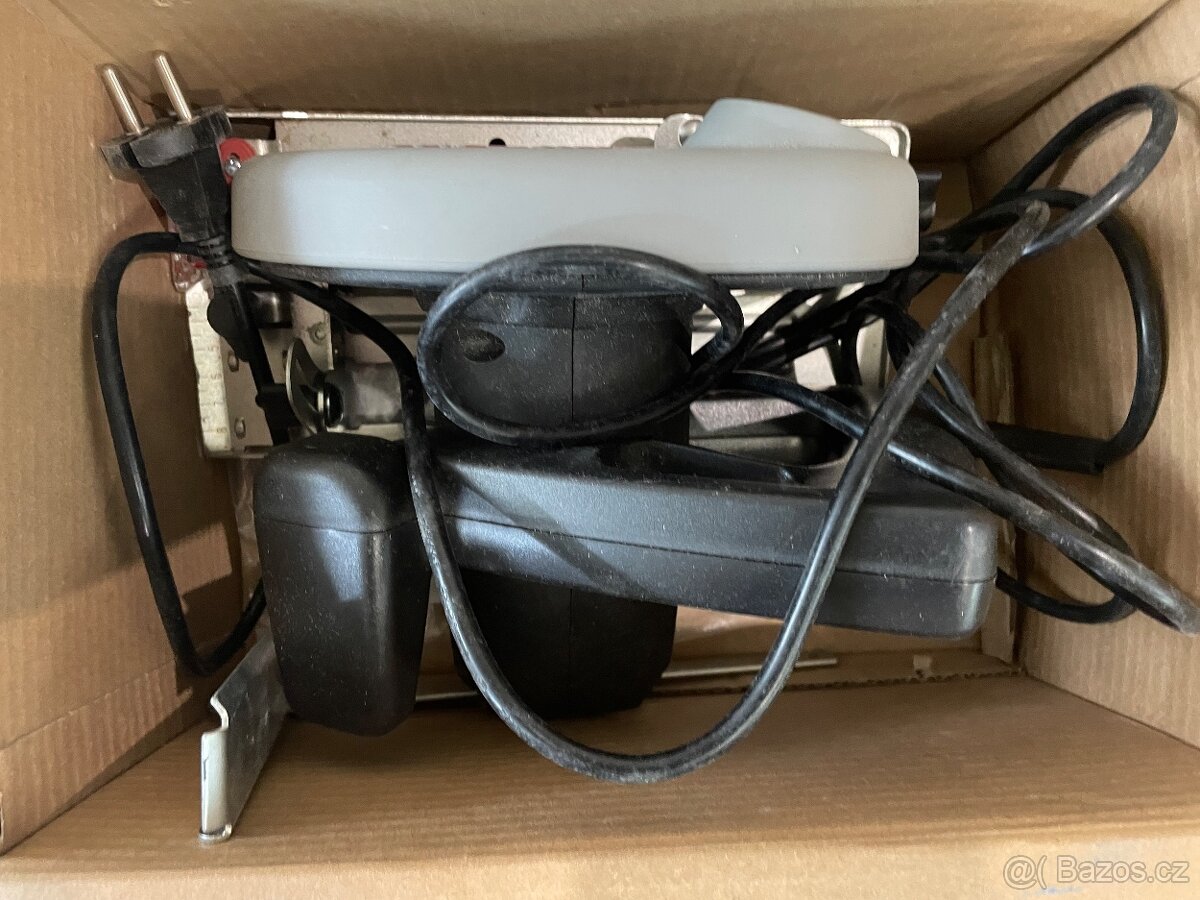 Okružní pila Skilsaw 5740 700W - 3