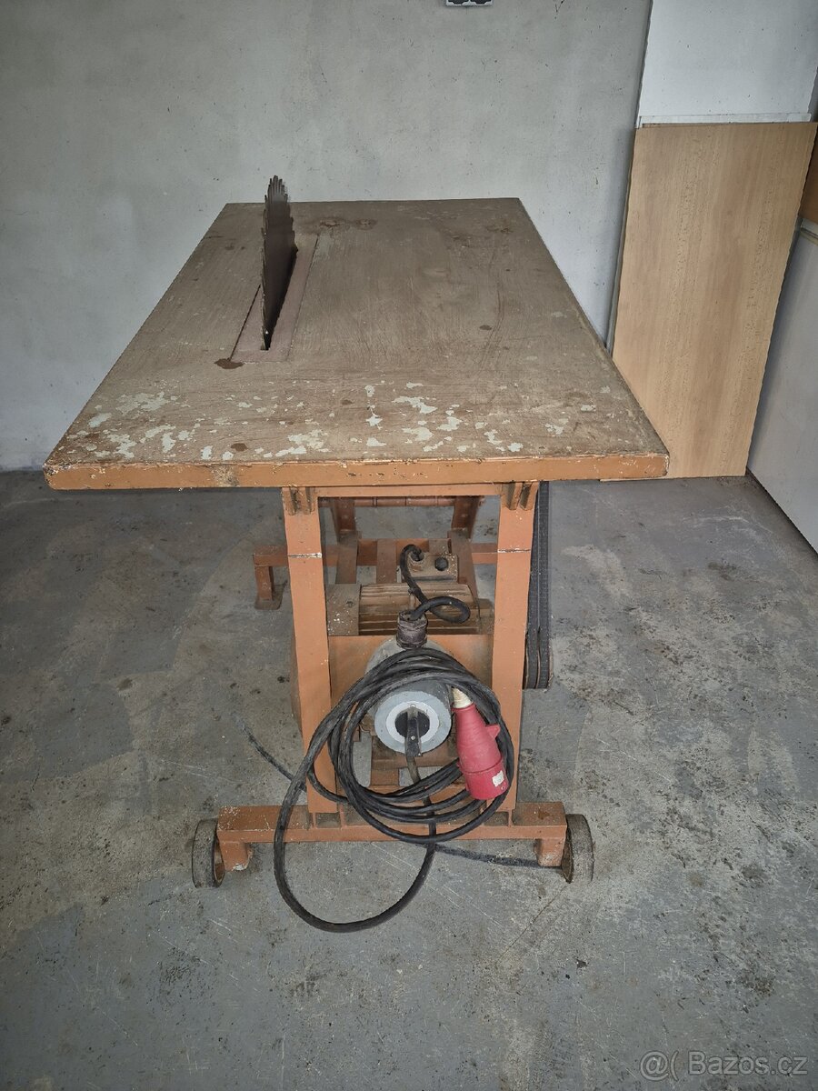 Kolébková pila - cirkulárka - 3