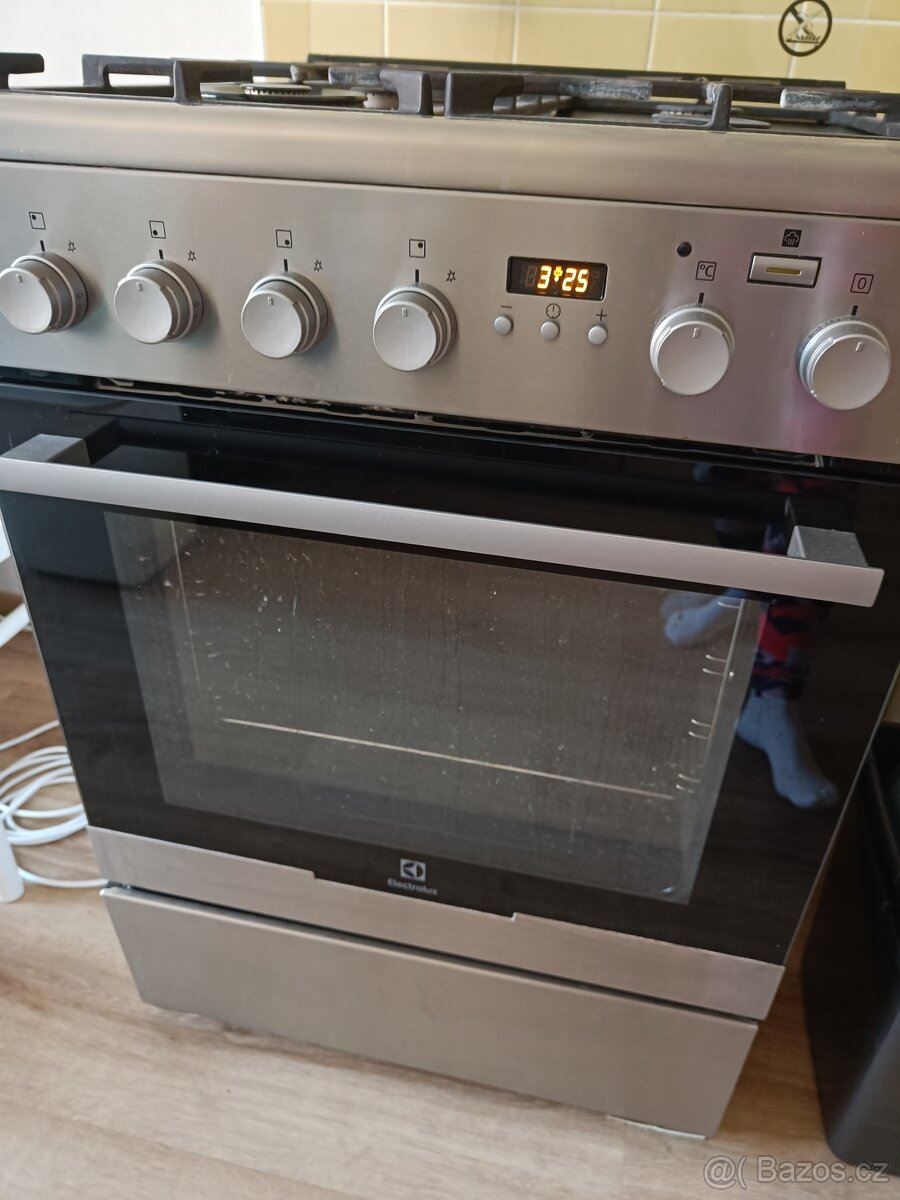 Kombinovaný sporák zn. Electrolux - 3