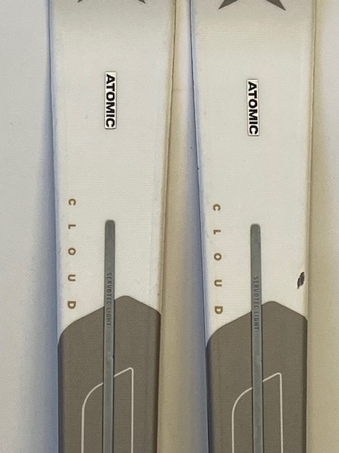 dámské lyže Atomic 143 cm - 3