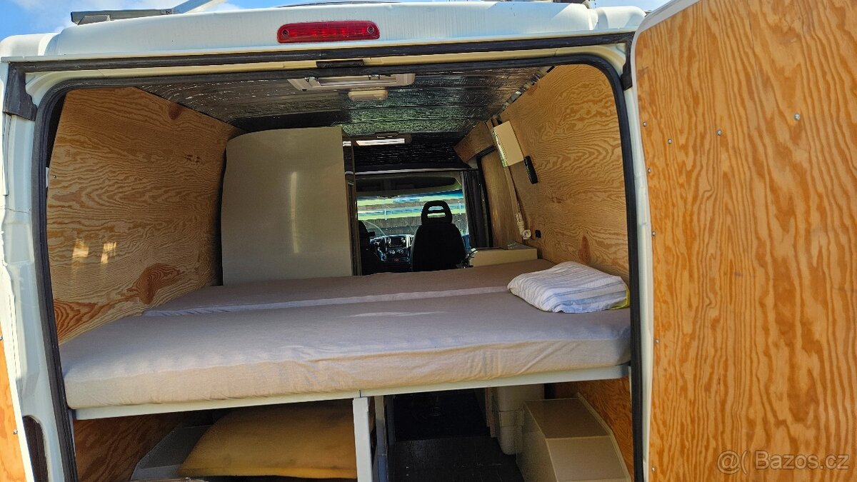 Obytná dodávka - 3