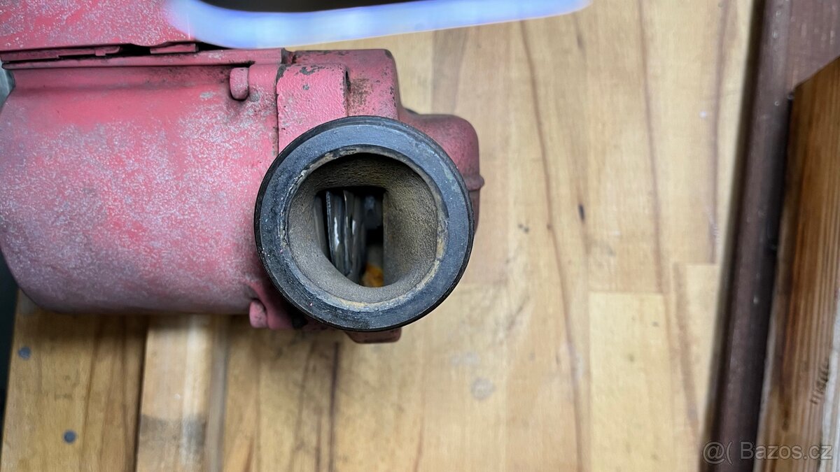 Oběhové čerpadlo Grundfos - 3