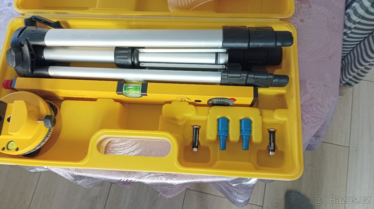 Laserová vodováha - 3