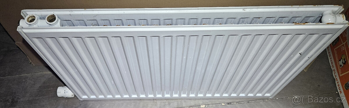 Deskový radiátor Korado 21/600/800 - 3