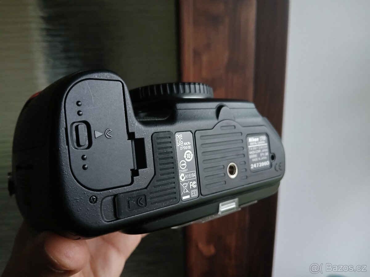 Nikon D700 tělo jen 30 tis. snímků - 3
