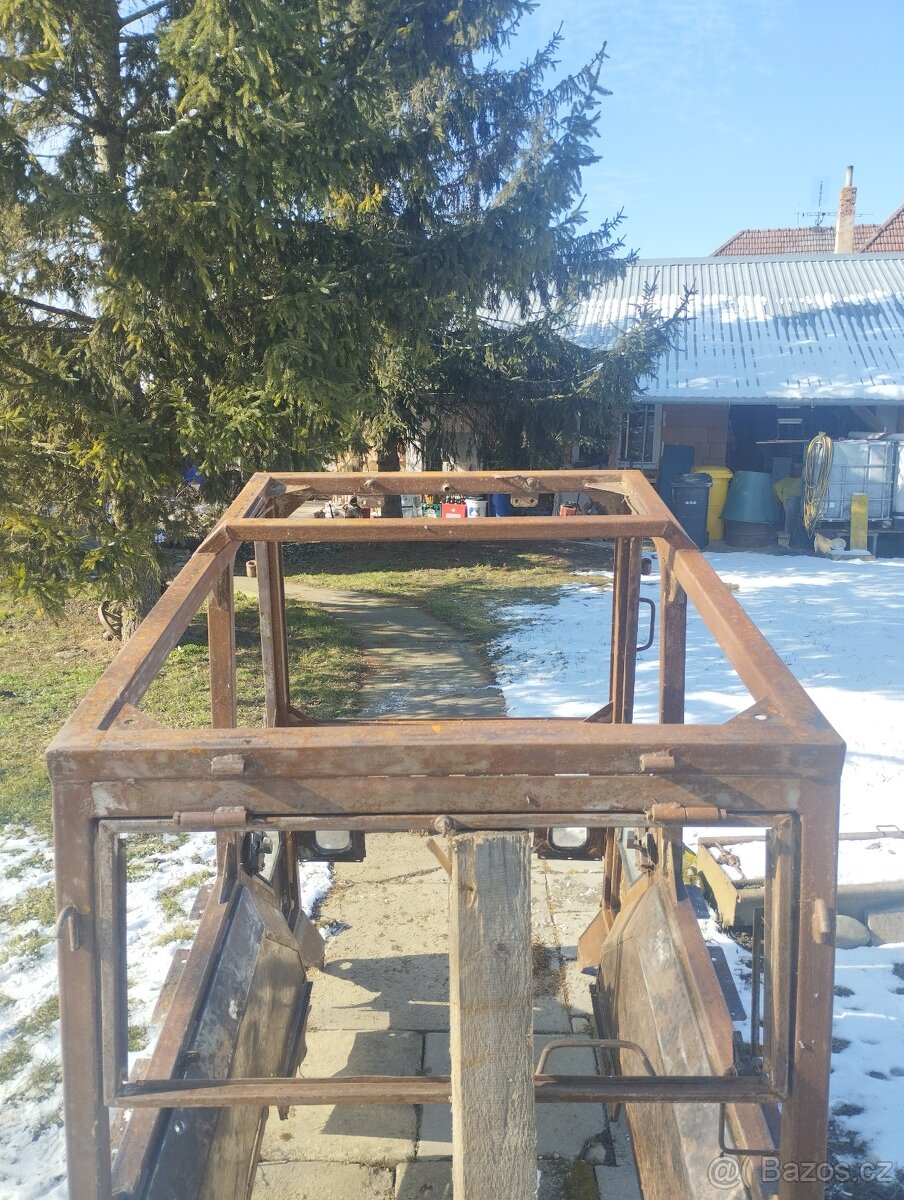 Kabina Zetor 4011 (úzká) - 3