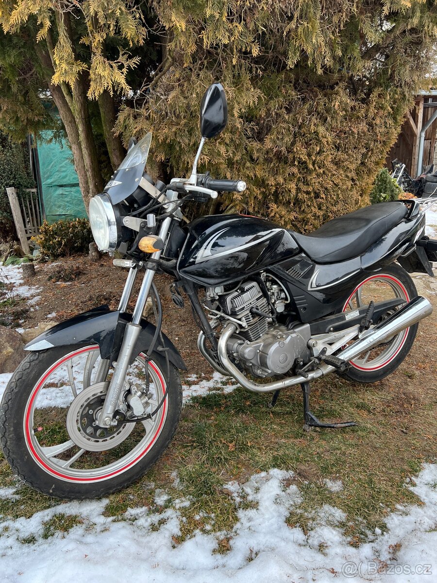 Yuki 125 twinsport - 3