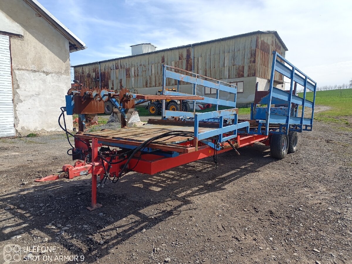 Samonakládací přepravník balíků vůz - 3