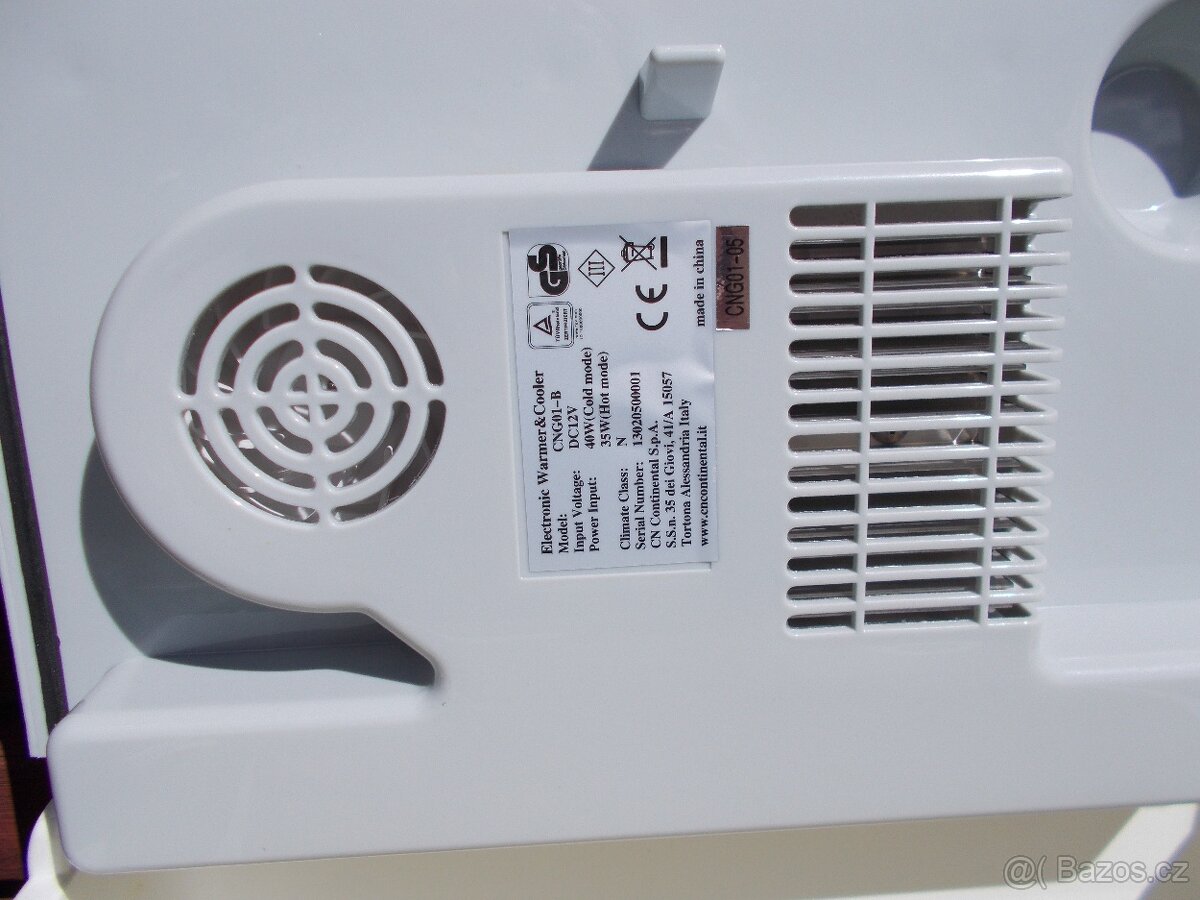 Elektrický chladicí a ohřívací box Eletronic 12 V - 3