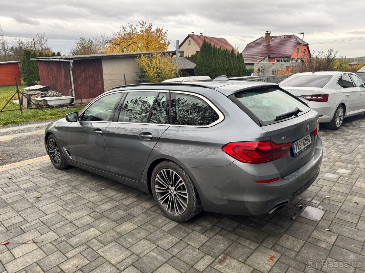 BMW 540i xDrive 2019 (G31) - 3
