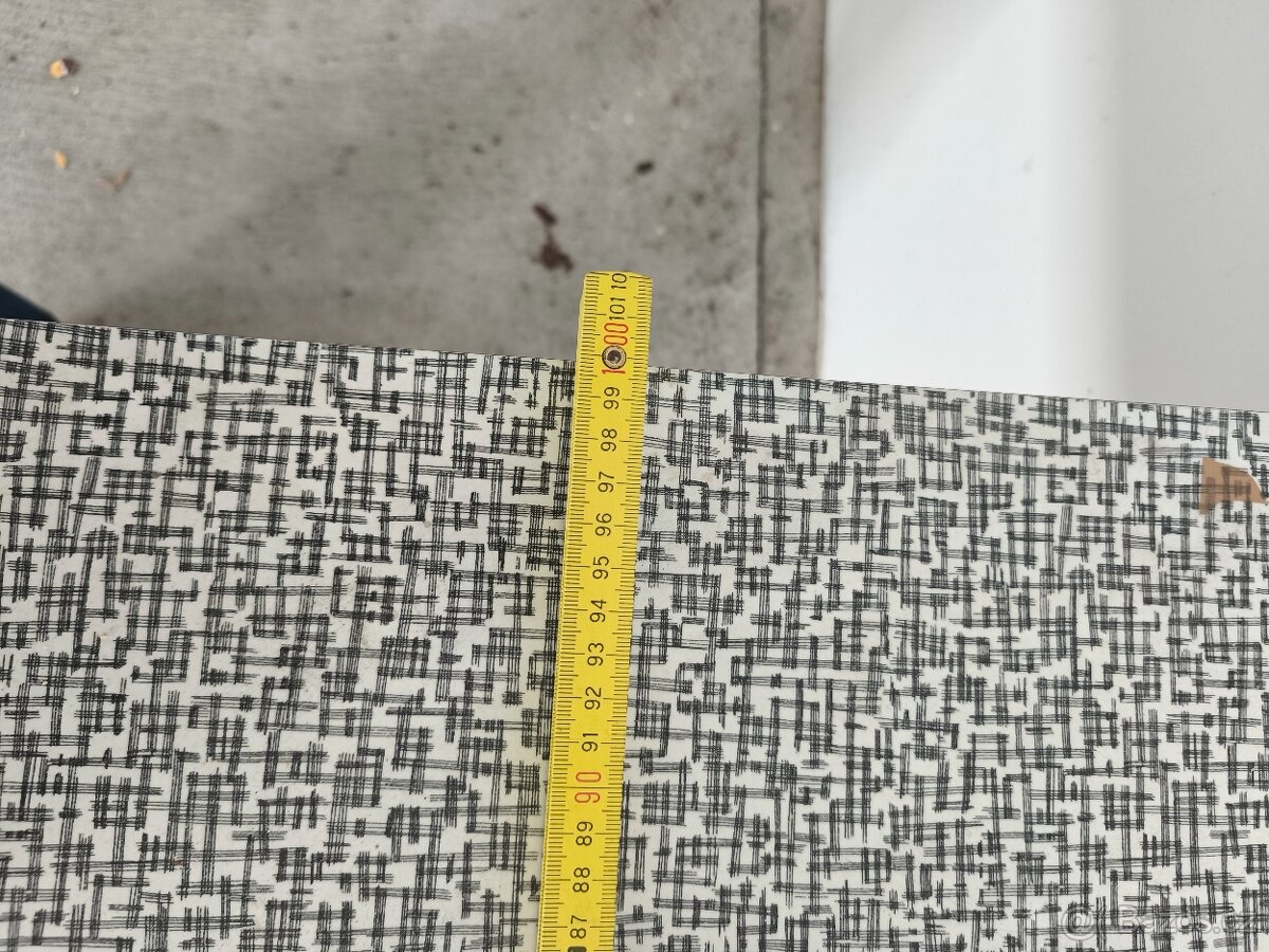 Jídelní stůl 100 x 67 - 3