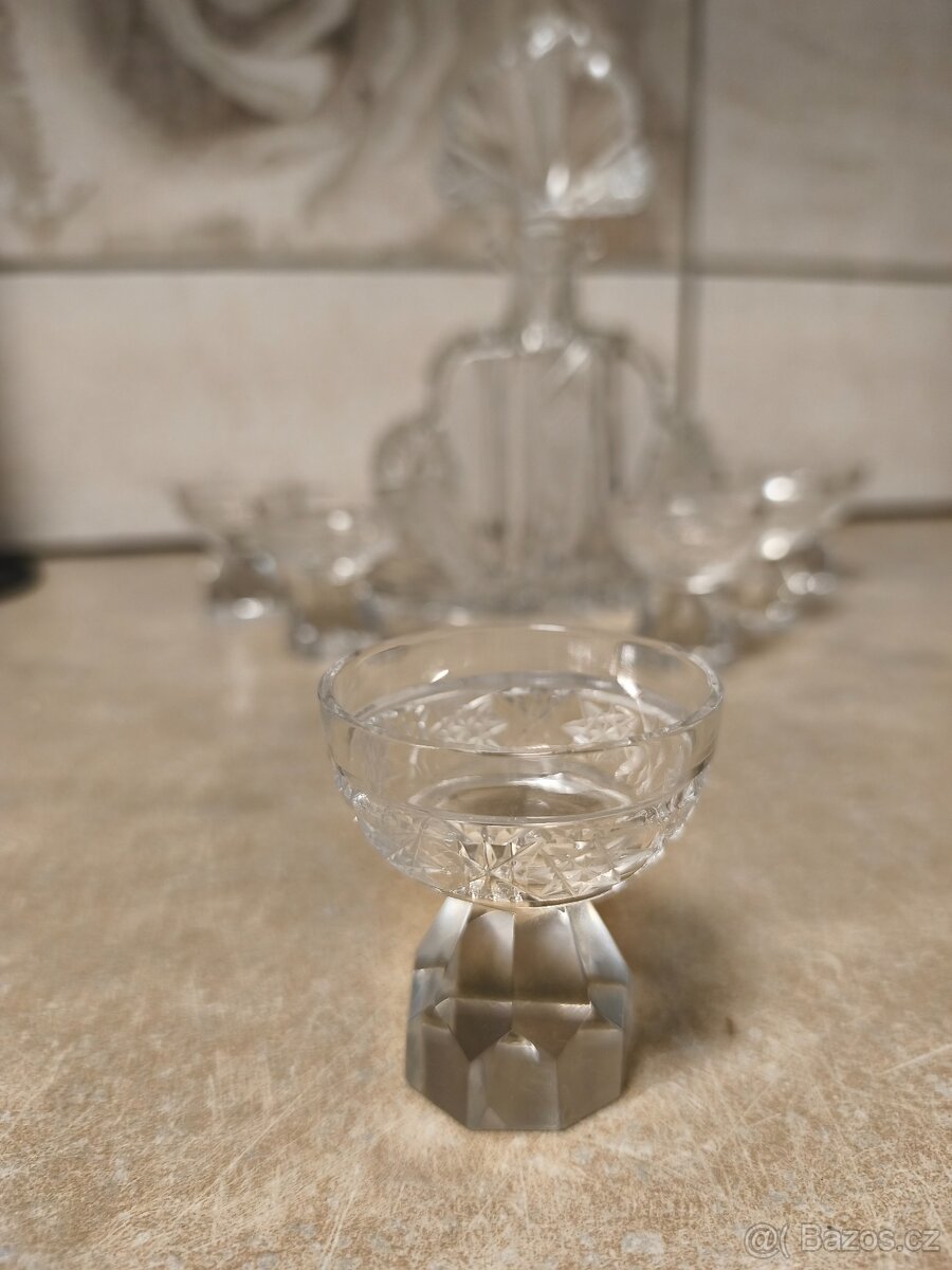 Křišťálová karafa + 6 štamprlí - 3