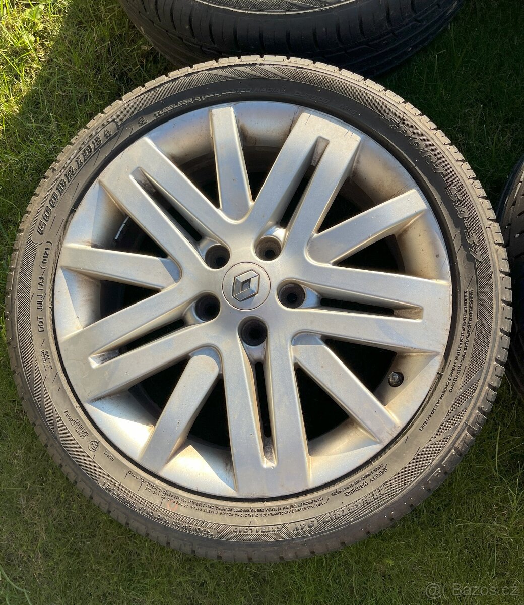 ALU KOLA R17 5x108 , Orig. Renault , Pneu 6mm 225/45/R17 - 3