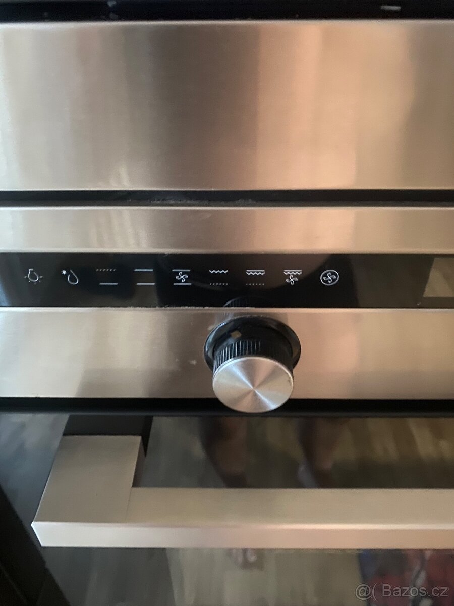 Vestavěná trouba concept - 3