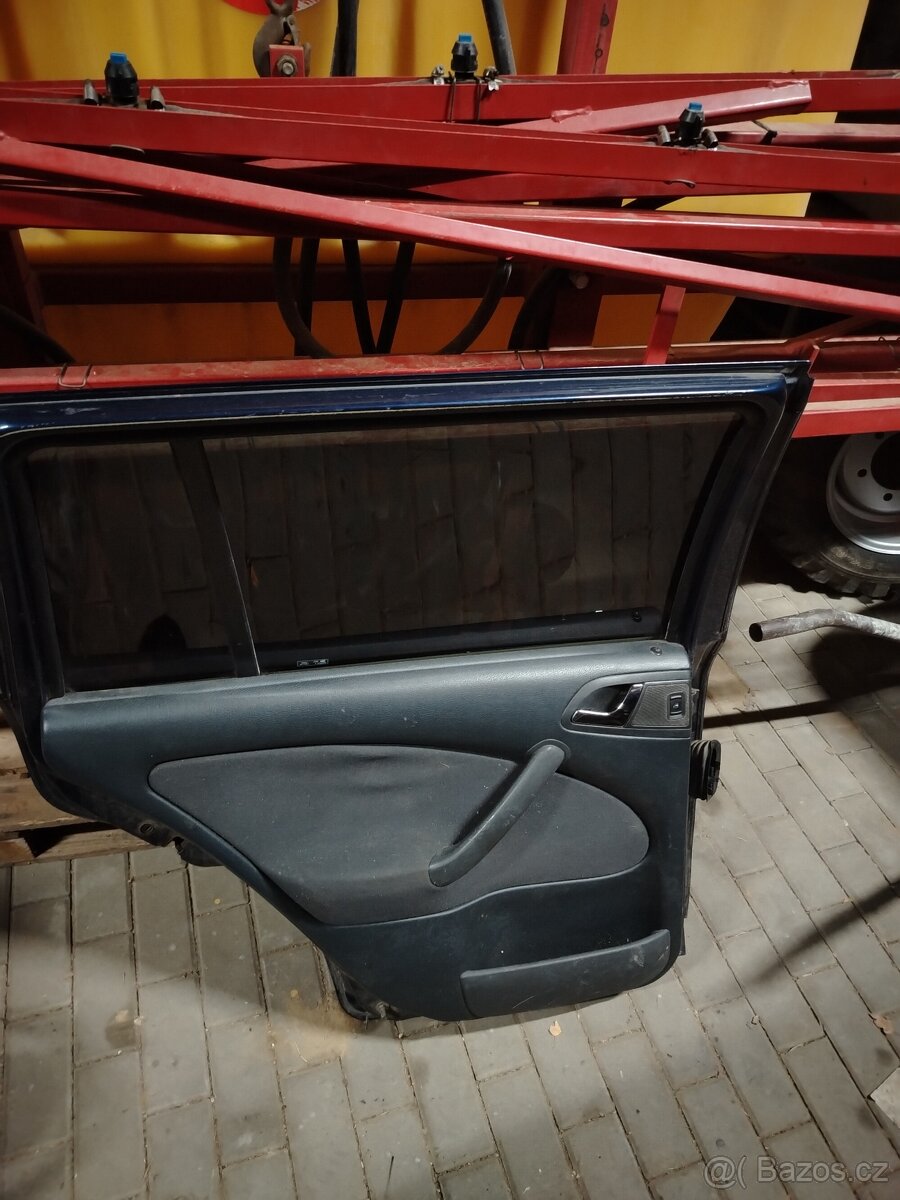 Zadní levé dveře Octavia 1 - 3