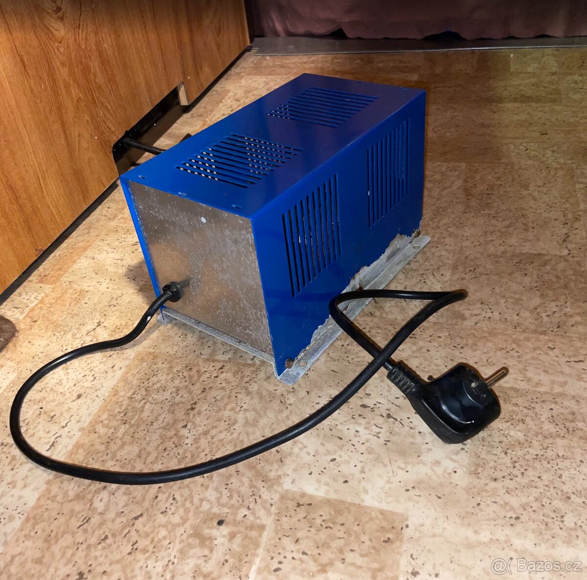 Nabíječka akumulátorů ELEKTROMATIC SCHAUDT LA110 - 3