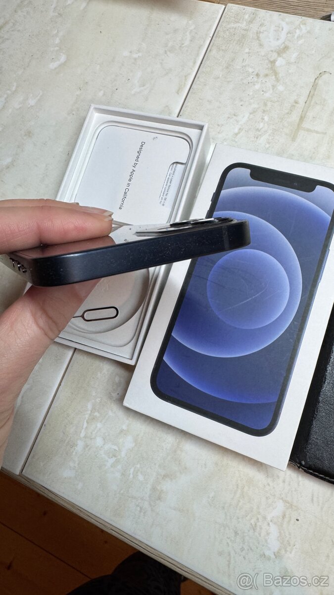 IPhone 12mini 64GB černý, pěkný stav - 3