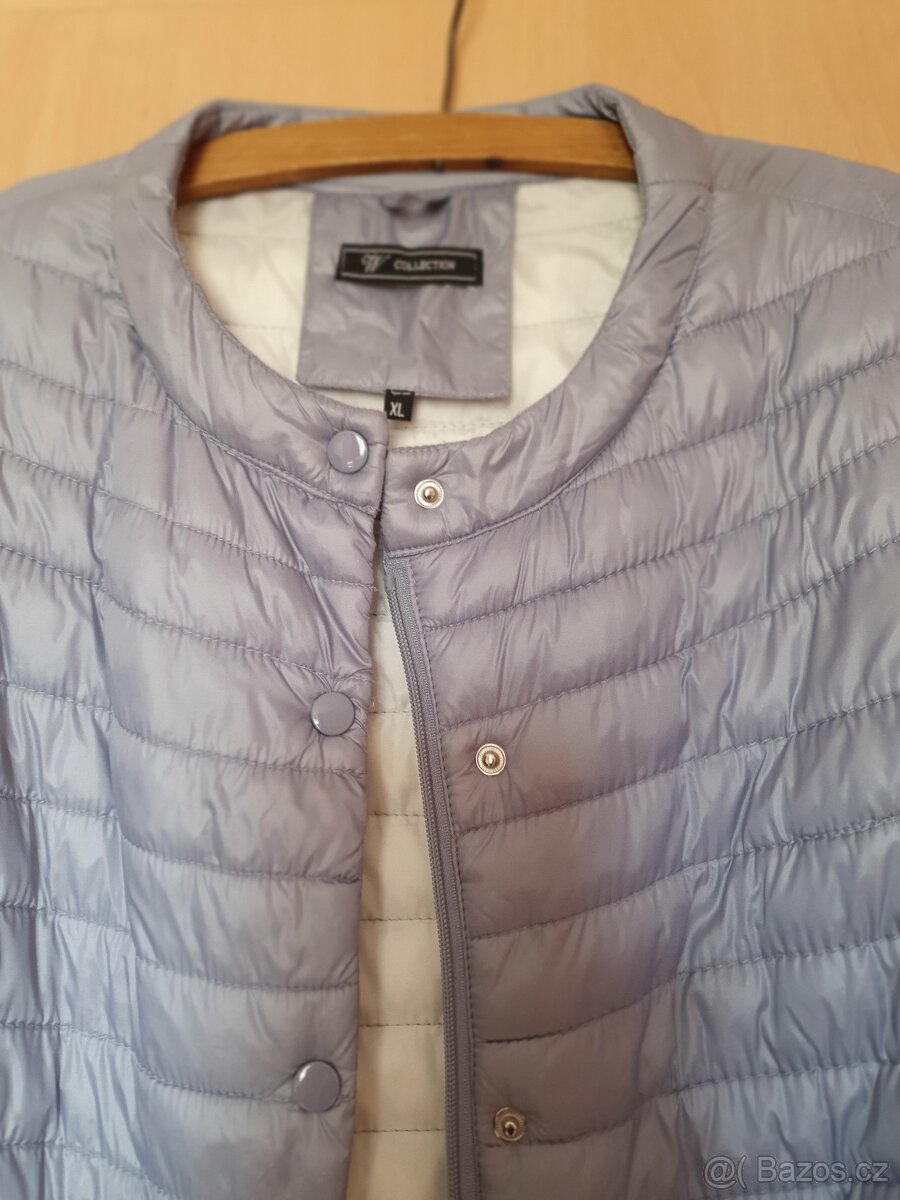 Bleděmodrý prošívaný kabát XL - 3