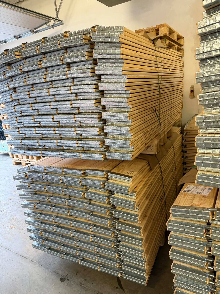 Paletové ohrádky / vyvýšený záhon - 3