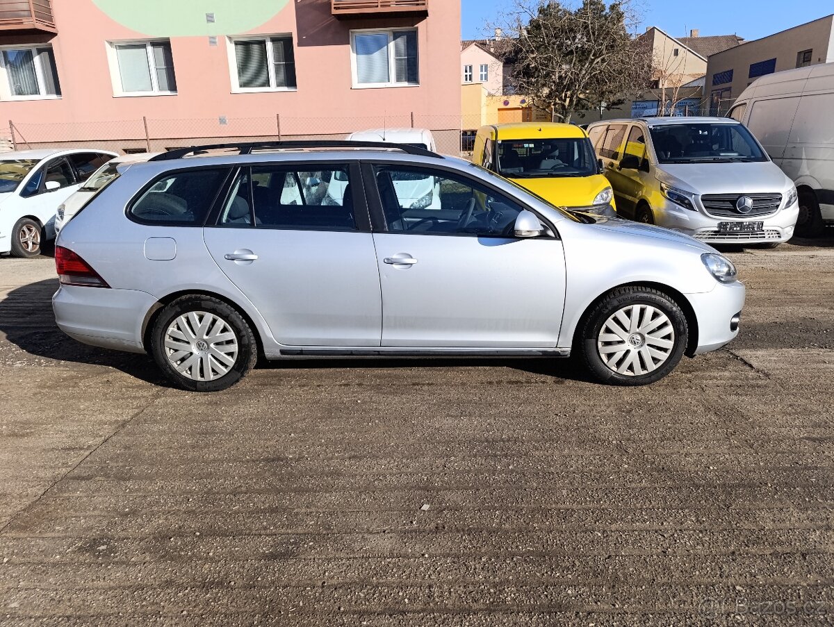Volkswagen Golf 6 2012 - 3