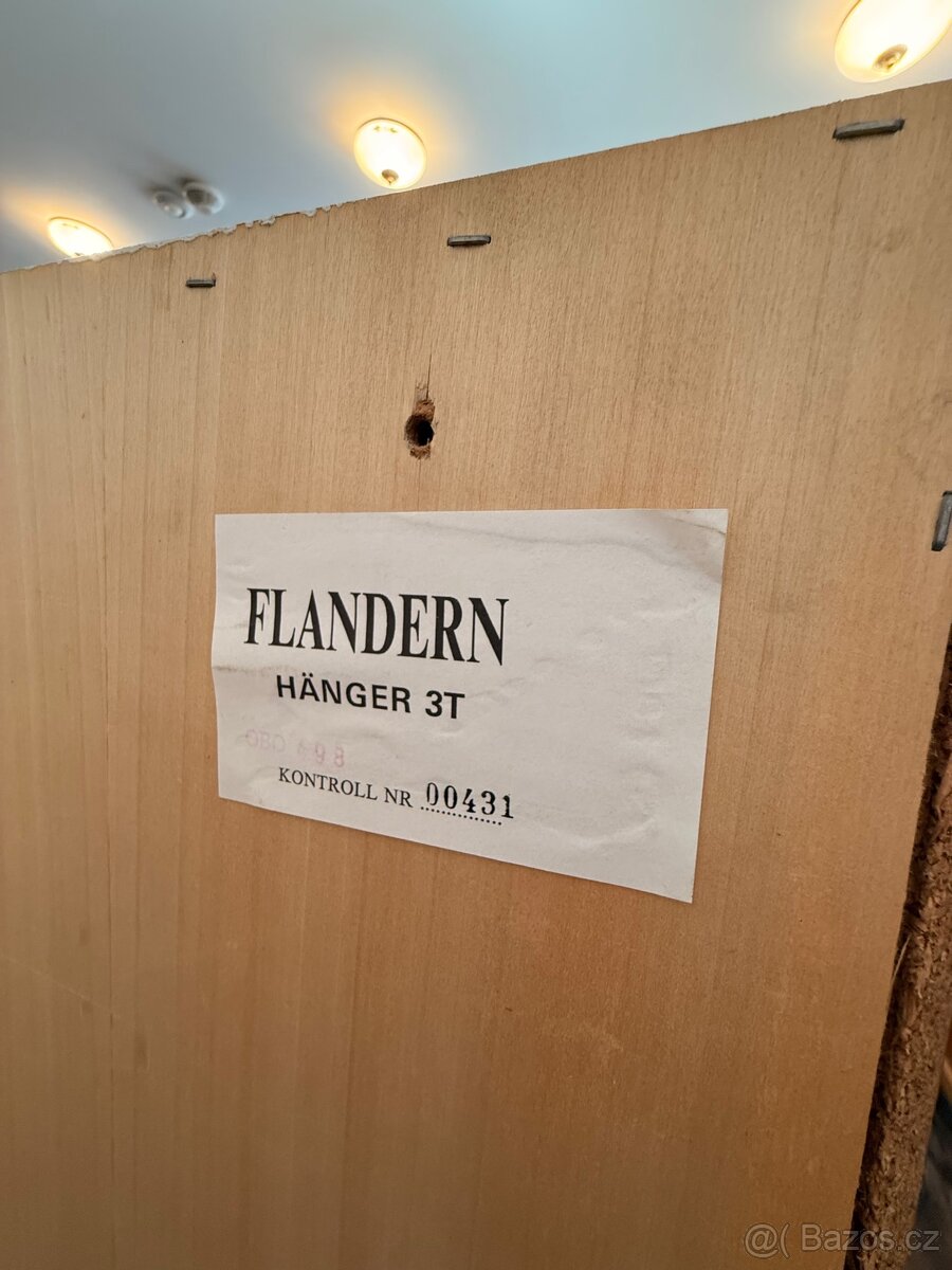 starožitný nábytek - 3