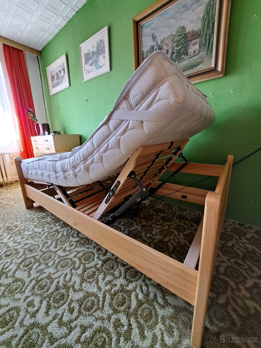 Pečovatelské lůžko - 3