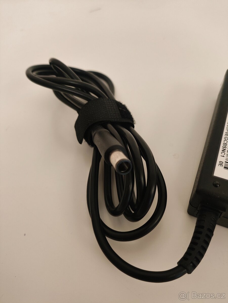 #M051 HP 65W napájací adaptér (originál) - 3