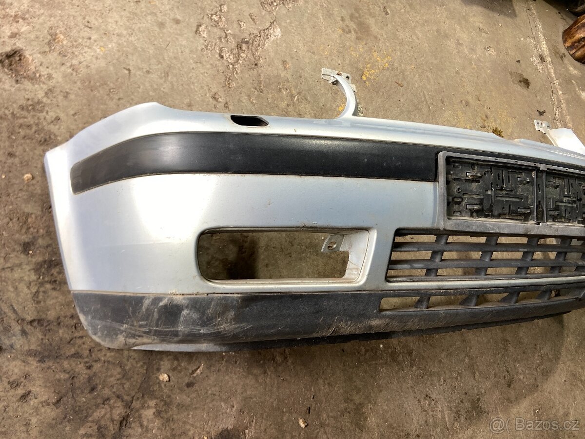 Přední nárazník VW Golf 4 IV ostřikovače - 3
