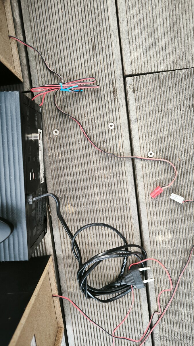 Samsung MM-J320 - prodam - 3