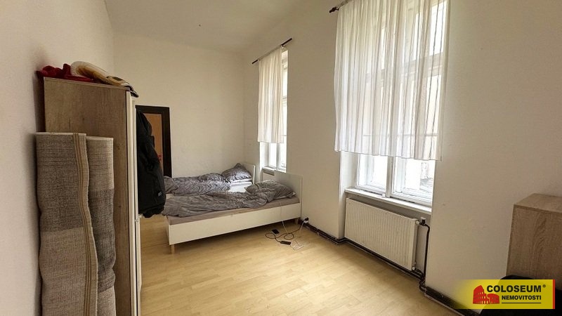 Brno - Zelný trh, pronájem bytu OV 3+1, 103 m² – byt - 3