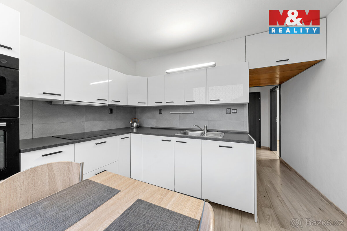 Prodej bytu 3+1, 66 m², Děčín, ul. Kosmonautů - 3