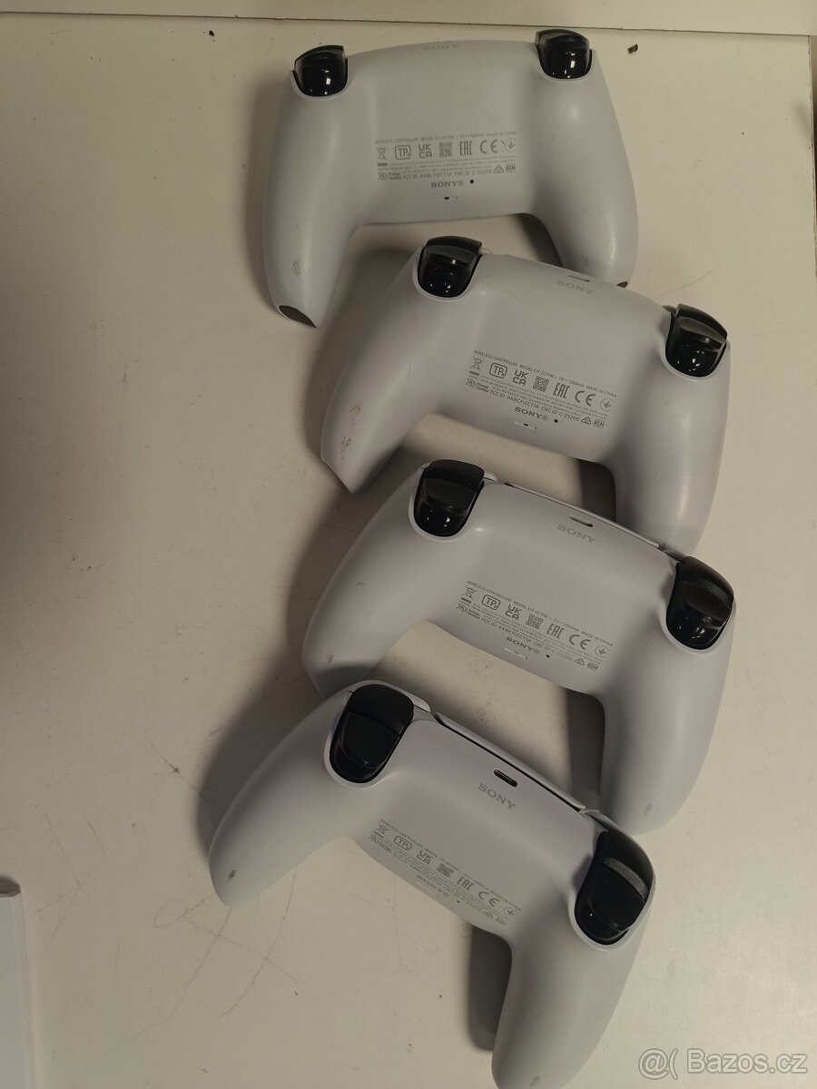 Originální ovladač na Playstation 5, PS5 CFI-ZCT1W ks po 900 - 3
