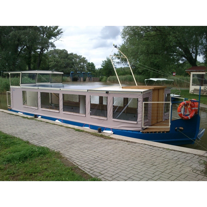 Výletná motorová osobná loď - 3