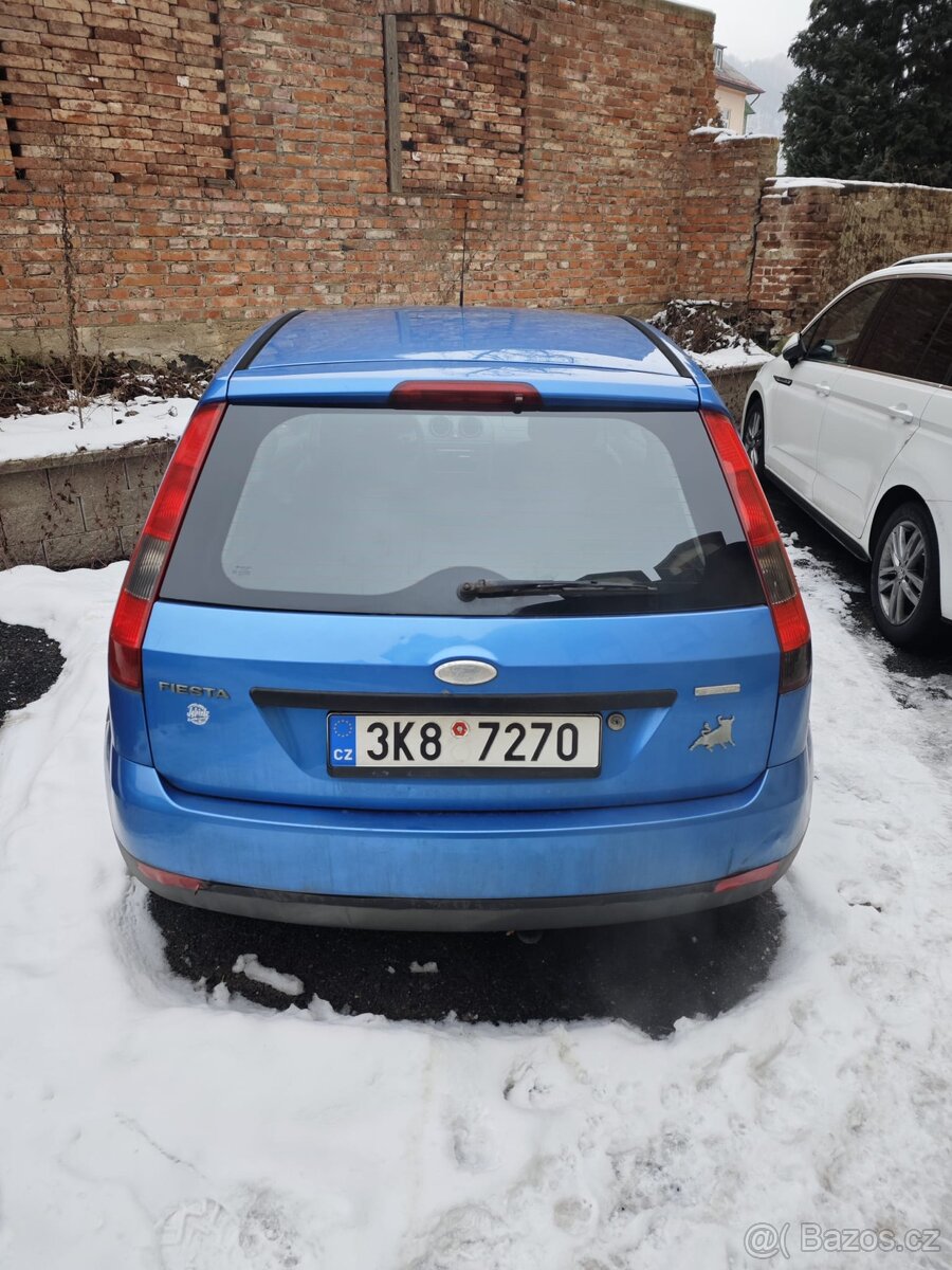 Ford Fiesta 1.4 benzín - 3