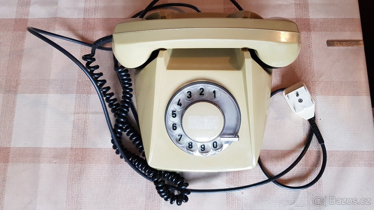 Retro telefon vytáčecí Tesla 1981 - 3