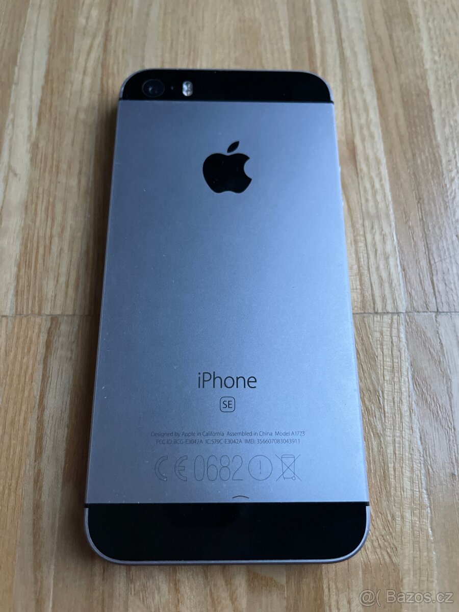 iPhone SE 2016 - 3