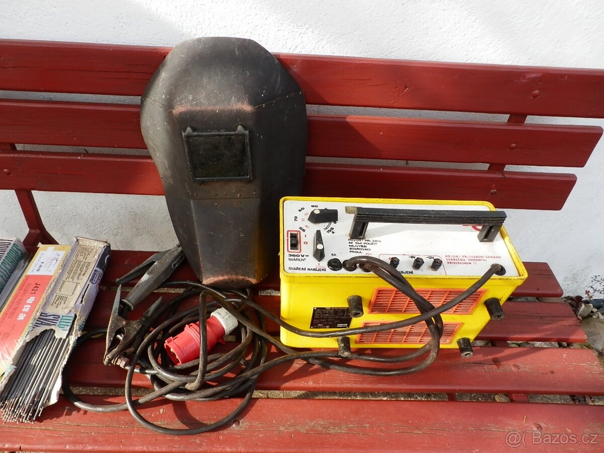 Prodám svářečku Elektrokov JS 90 FN - 3