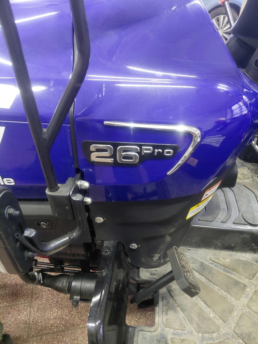 Malotraktor Farmtrac 26 PRO - 3