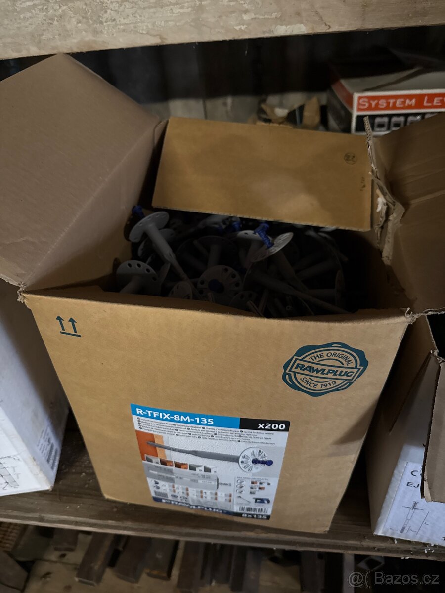 Polystyren, lišty, zatky a hmoždiny - 3