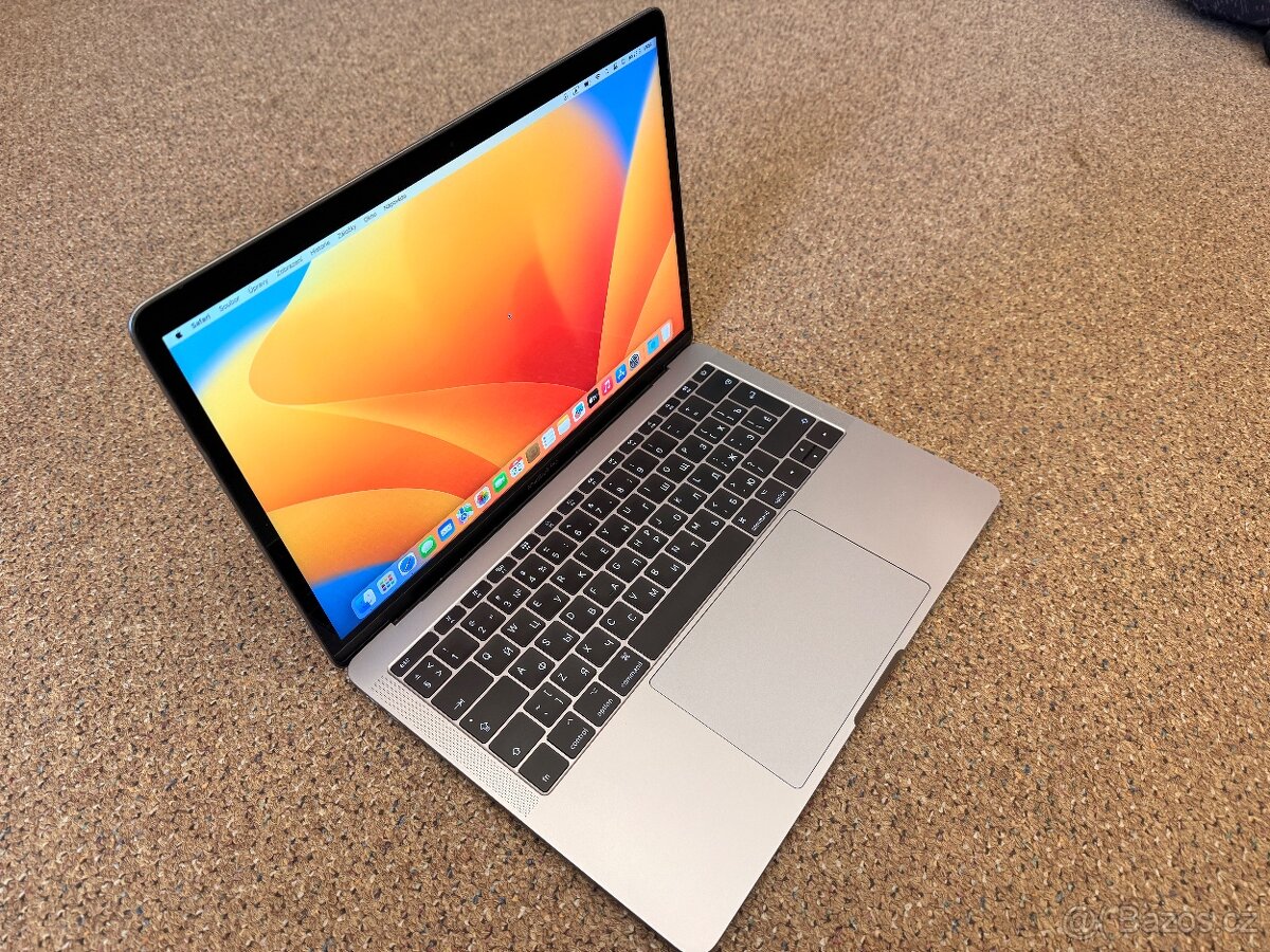 MacBook Pro 13” 2017 / i5 / 8GB / 128Gb SSD/Space Gray - 3