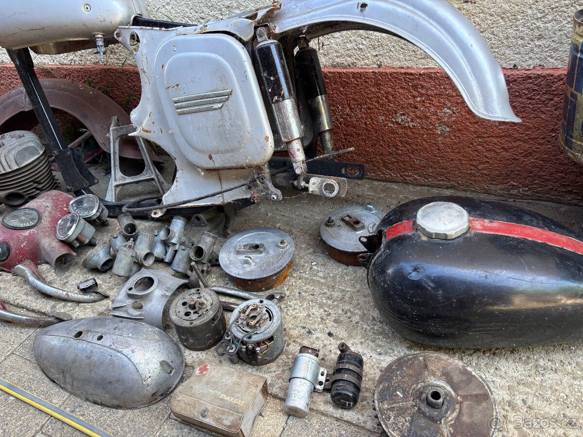 Jawa panelka dily - 3